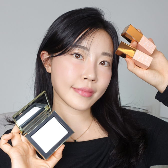 เลิกร่างขอบปาก! หน้าเด็กลงพรวดเดียว เผยเคล็ดลับ "ลิปเบลอ" (Blurred Lip Makeup) ที่ทั่วโลกกำลังฮิตตาม 5498